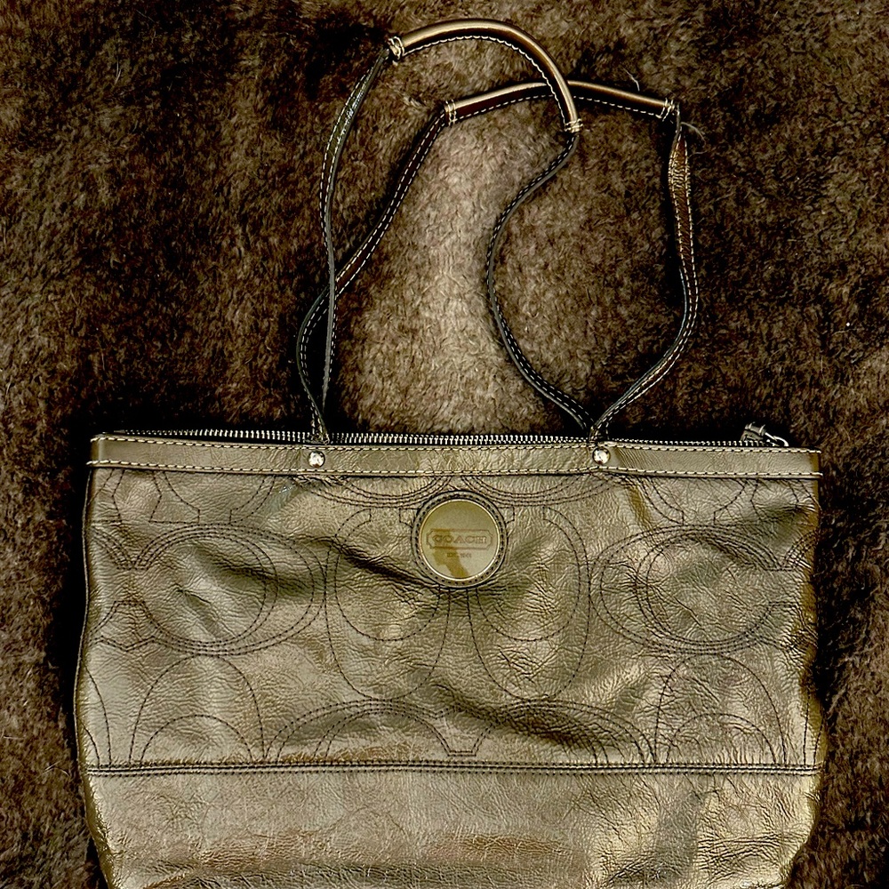 Preowned Coach olive gray patent leather  C signature stripe tote bag F15142